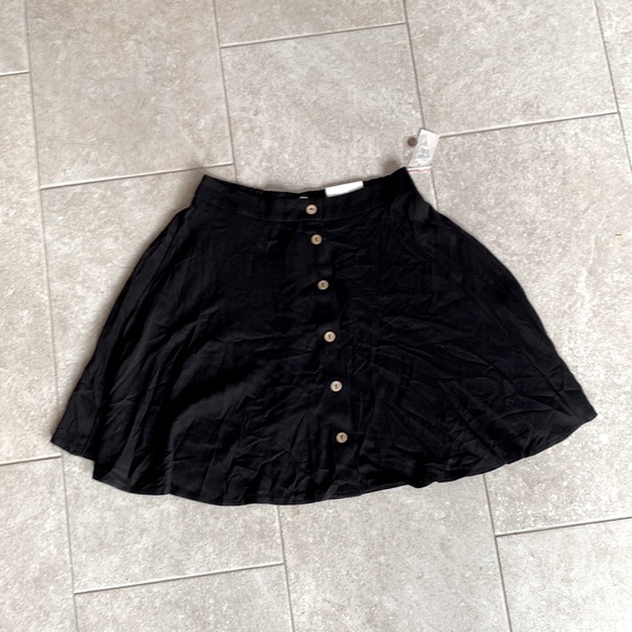 Maurice’s, Black Button-Down Skirt - Picture 3 of 7